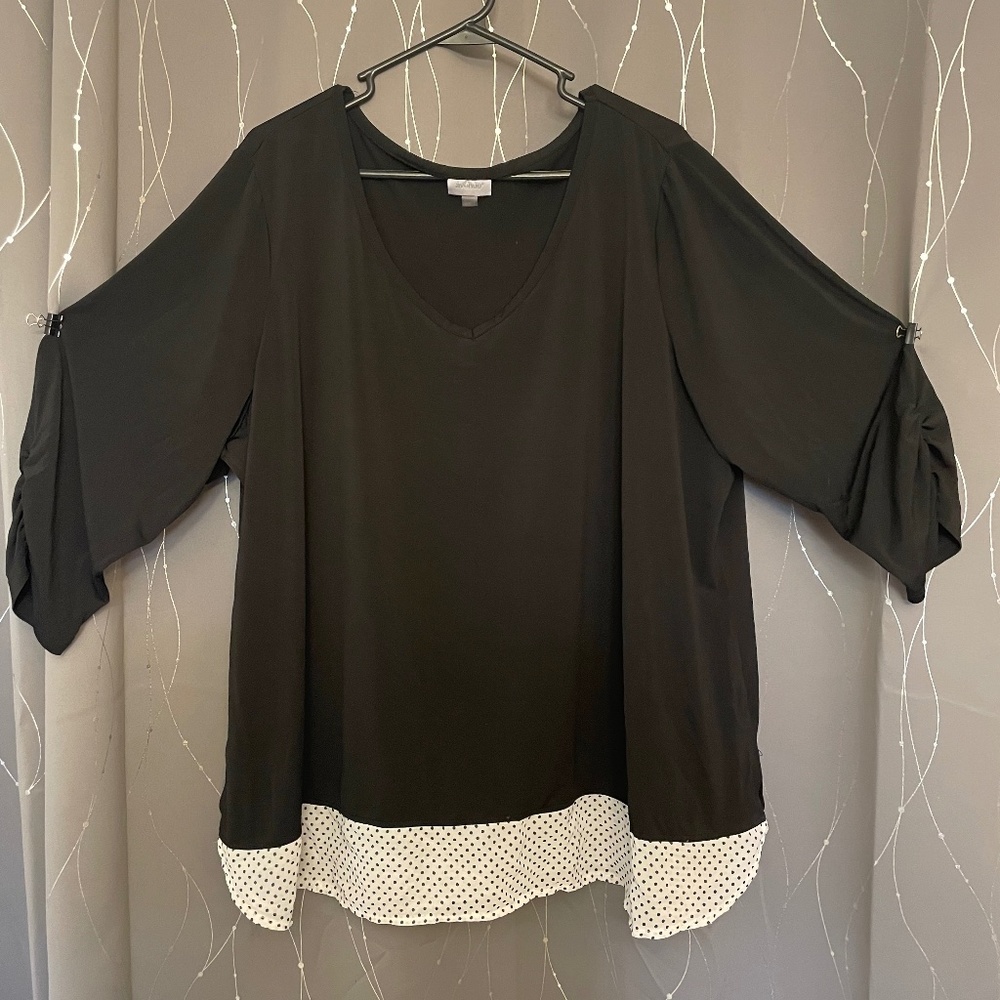 Women’s top with polka dot detail